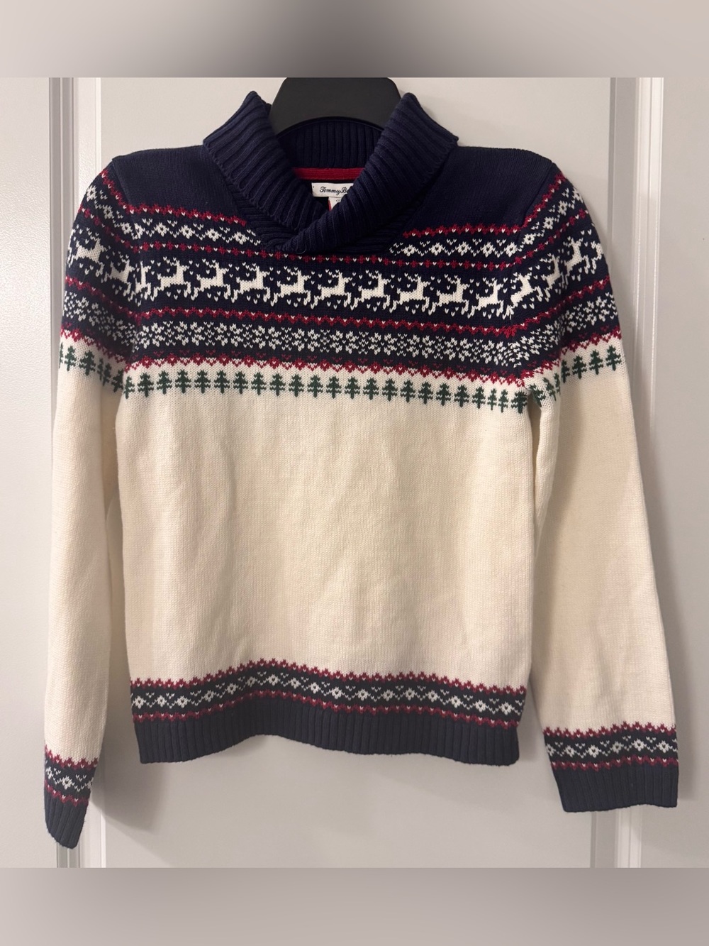 #x558 Tommy Bahama Winter Navy Blue, Red & Ivory Fairisle Crossover Neck Sweater